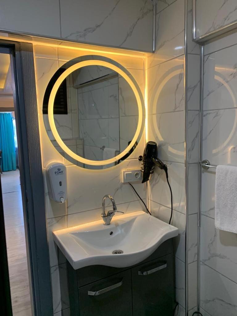 Sara Suit Hotel 이스탄불 외부 사진